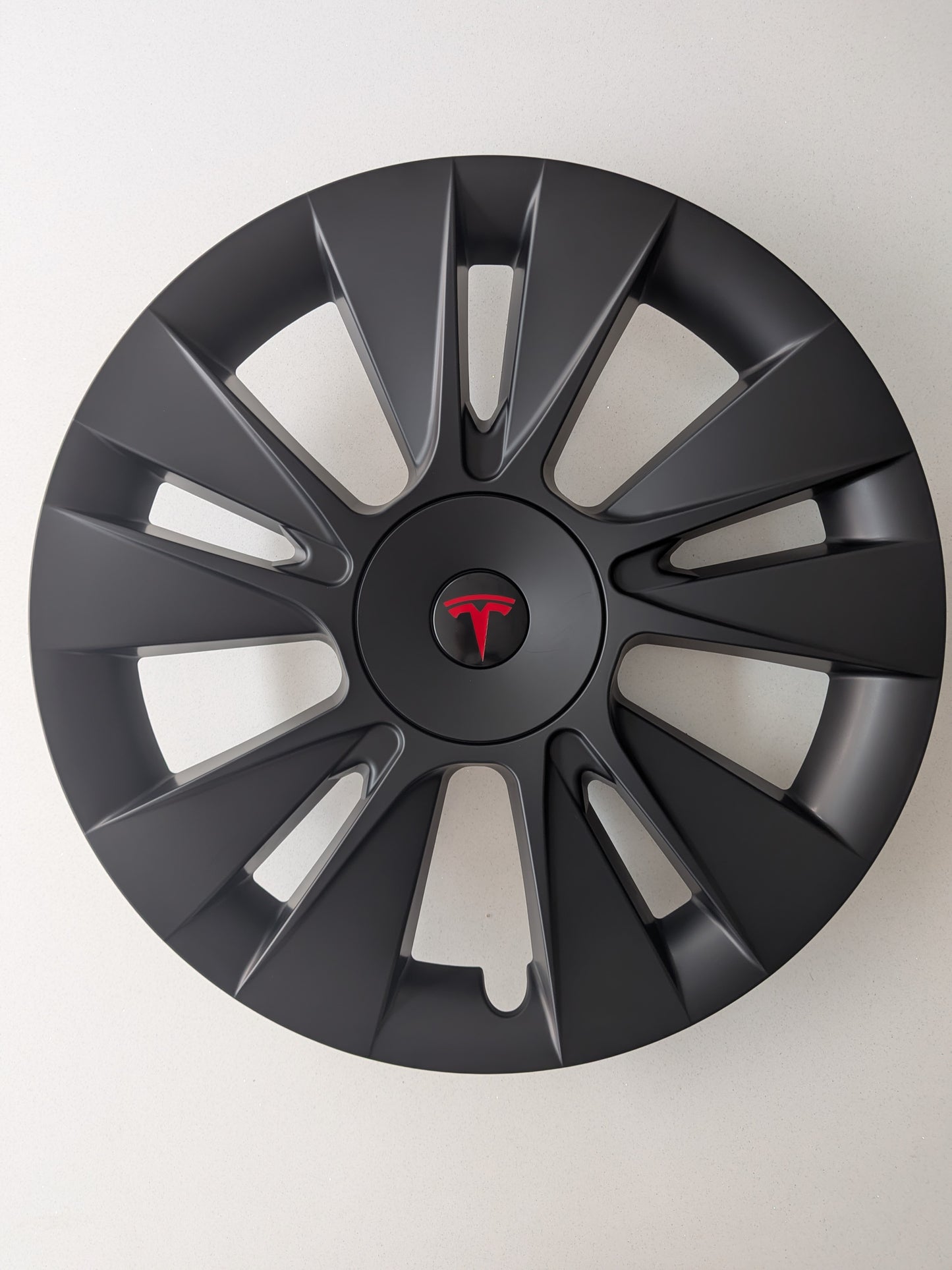 KNIFE CLASSIC 18" Wheel Covers for Tesla Model 3 (Matt Black)