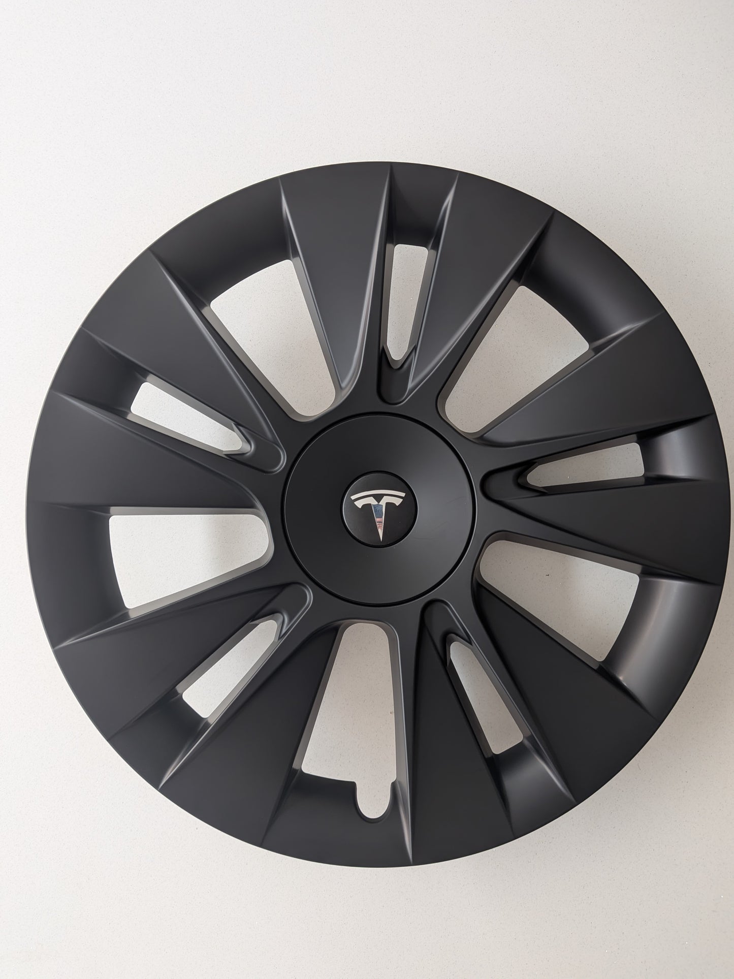 KNIFE CLASSIC 18" Wheel Covers for Tesla Model 3 (Matt Black)