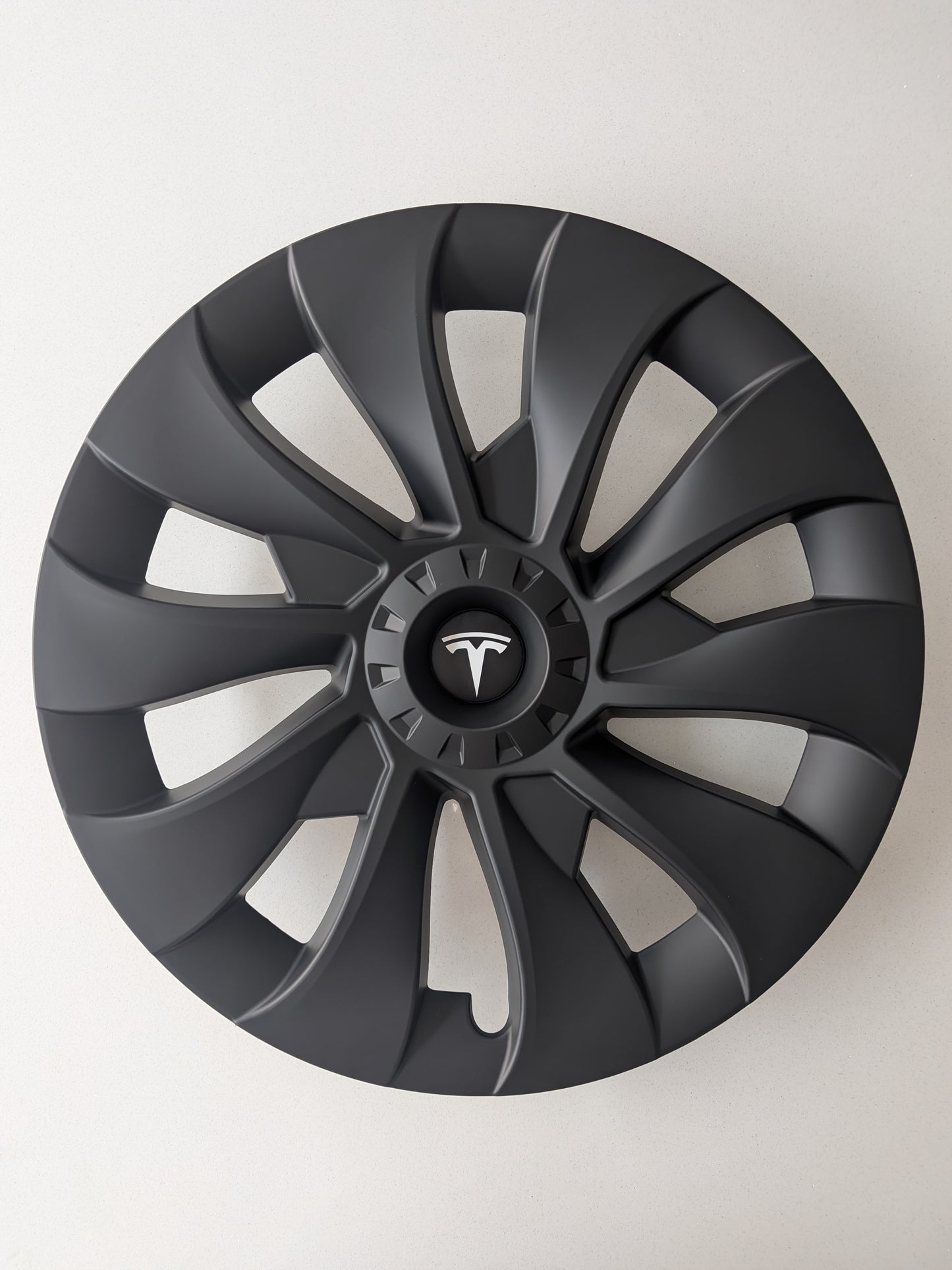 SAKURA CLASSIC 18" Wheel Covers for Tesla Model 3 2019 - 2023 (Matt Black)
