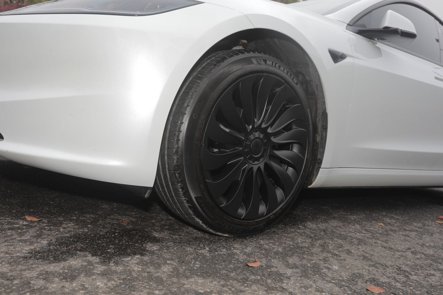 Tesla Model 3 2024 STORM HIGHLAND 4 x 18" Wheel Covers Cover Hub Cap T Logo