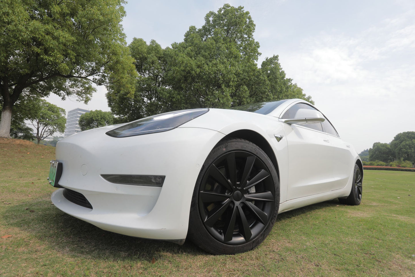 Tesla Model 3 2019 -2023 BLADE CLASSIC 4 x 18" Wheel Covers Cover Hub Cap T Logo