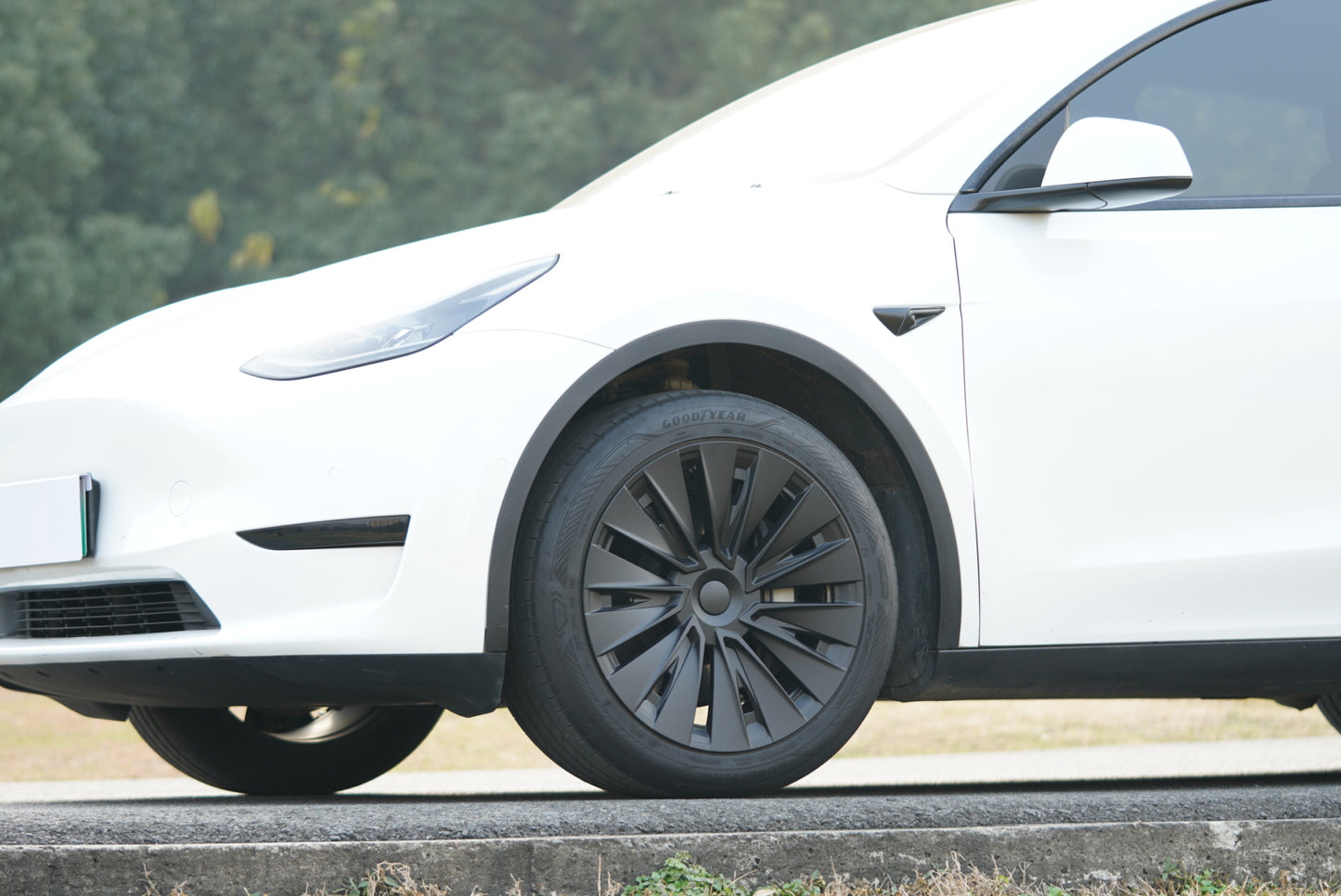 TYPHOON 19" Wheel Covers for Tesla Model Y (Matt Black)